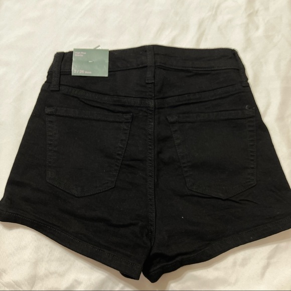 Wild Fable High Rise Shorts - Picture 3 of 5